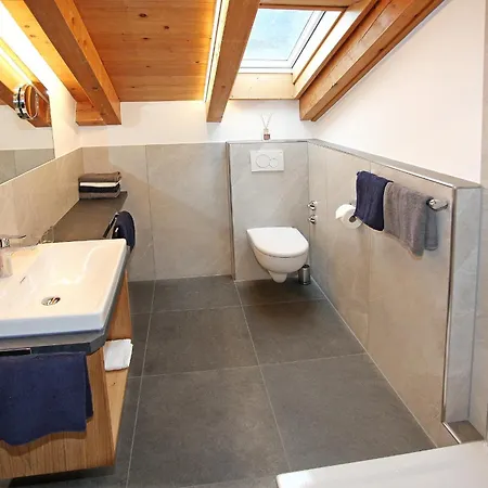 Gaestehaus Christophorus Adlerhorst 아파트 크룬