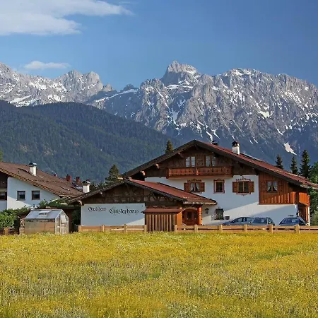 아파트 Gaestehaus Christophorus Adlerhorst 크룬