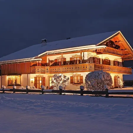 Gaestehaus Christophorus Adlerhorst 크룬